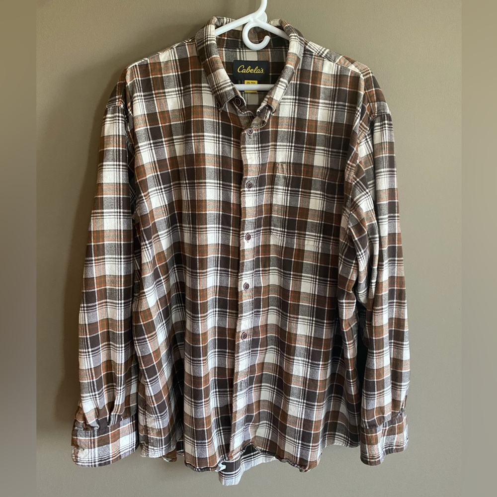 Cabela's Brown and White Plaid Button-Down Shirt